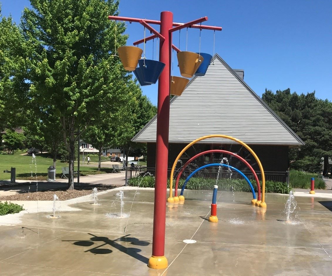 Photo of splash pad features located at Emerald Park